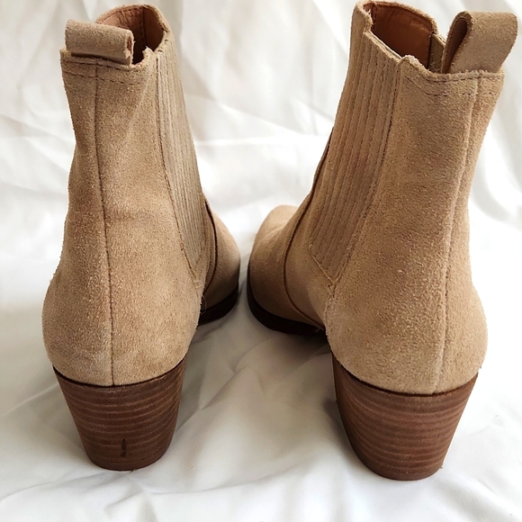 Madewell Elegant Tan Suede Ankle Booties 8.5 - Picture 10 of 10